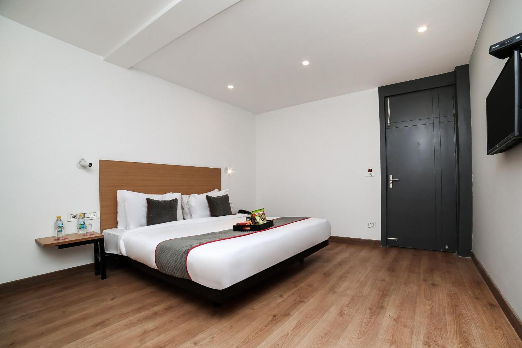 Hotel Townhouse Sohna Road 2 Gurgaon Exterior foto
