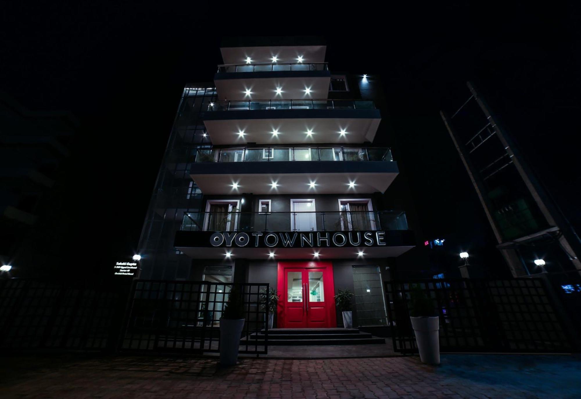 Hotel Townhouse Sohna Road 2 Gurgaon Exterior foto